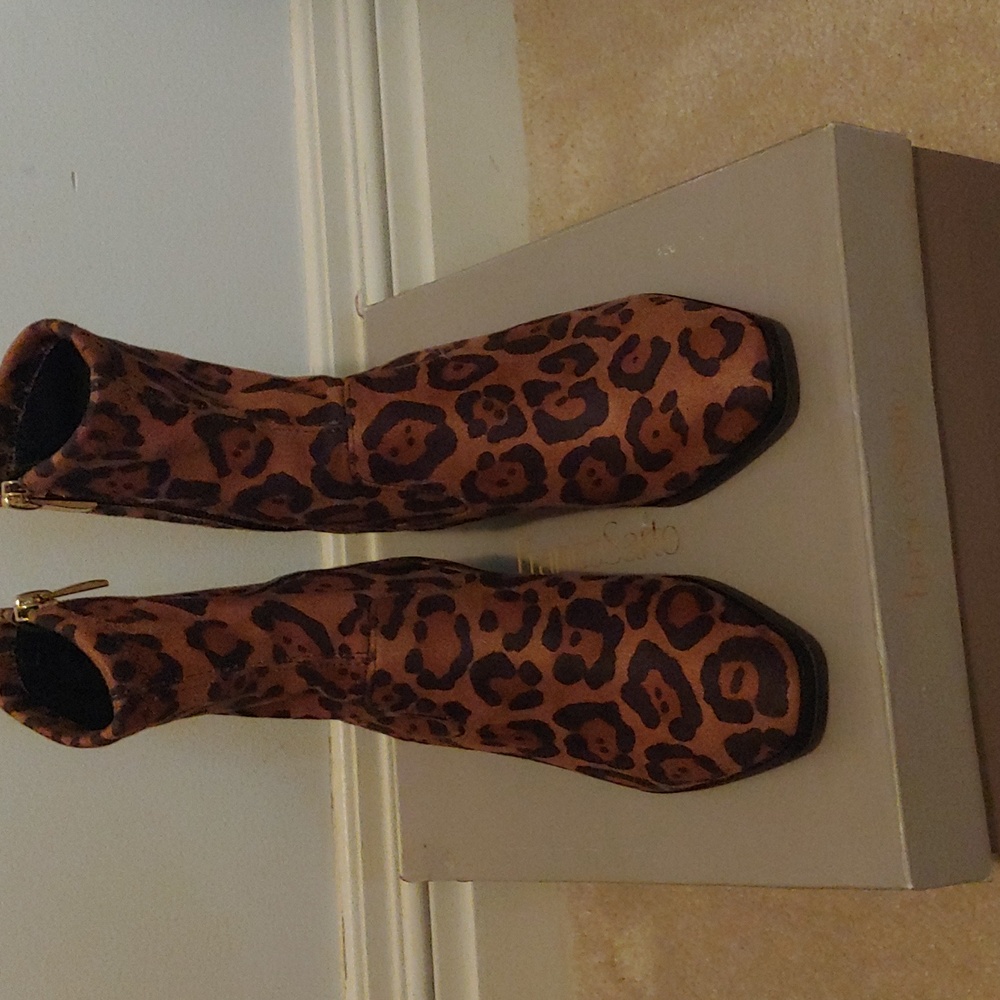 Franco Sarto booties slimming sexy camel